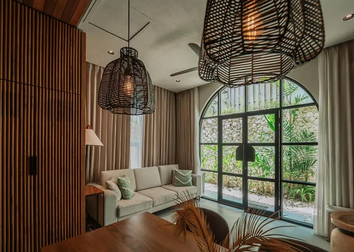 Villa Adaya Boutique *