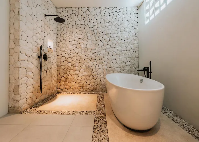 Adaya Boutique Villa *