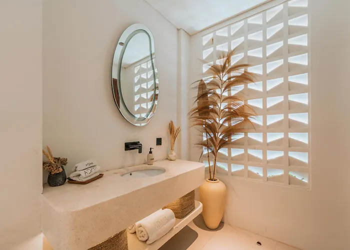 Villa Adaya Boutique *